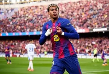 بارسلونا با شکست آلاوس صدرنشین موقت لالیگا شد