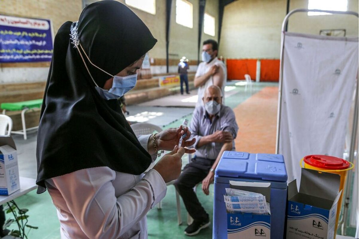 پایگاه‌های واکسیناسیون زیر پوشش دانشگاه علوم پزشکی مشهد، افزایش پیدا کرد
