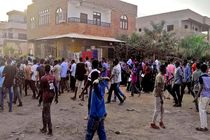رئیس دستگاه امنیت سودان، دستور آزادسازی معترضان را صادر کرد