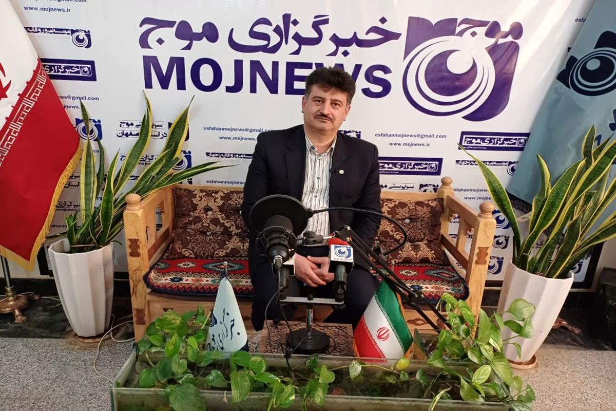 بازدید مدیر کل امور مالیاتی استان اصفهان از دفتر خبرگزاری موج