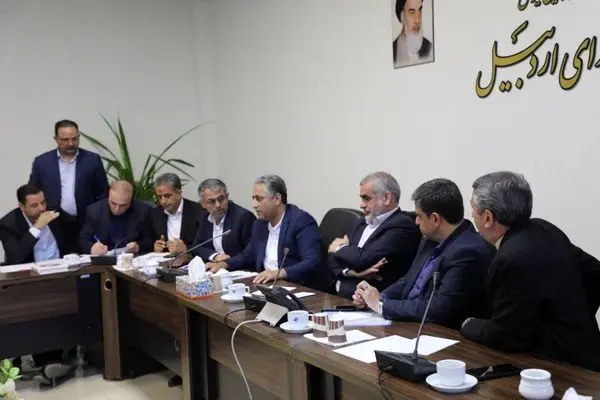 از عصبانیت تولیدکننده اردبیلی تا غیبت مدیرکل صمت در حساس‌ترین جلسه