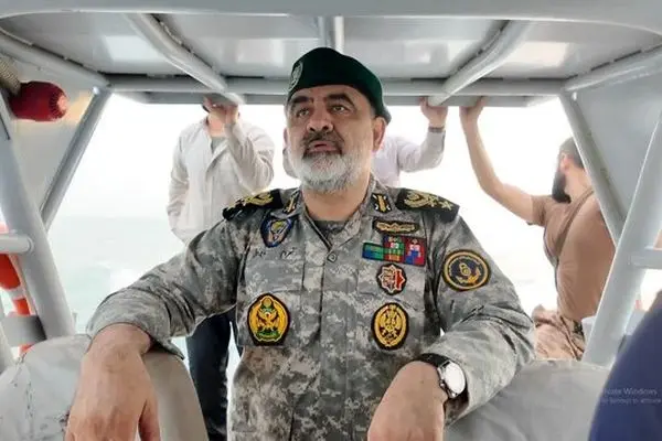 تأکید فرمانده نیروی دریایی ارتش بر امنیت کامل تردد دریایی در تنگه هرمز و خلیج فارس