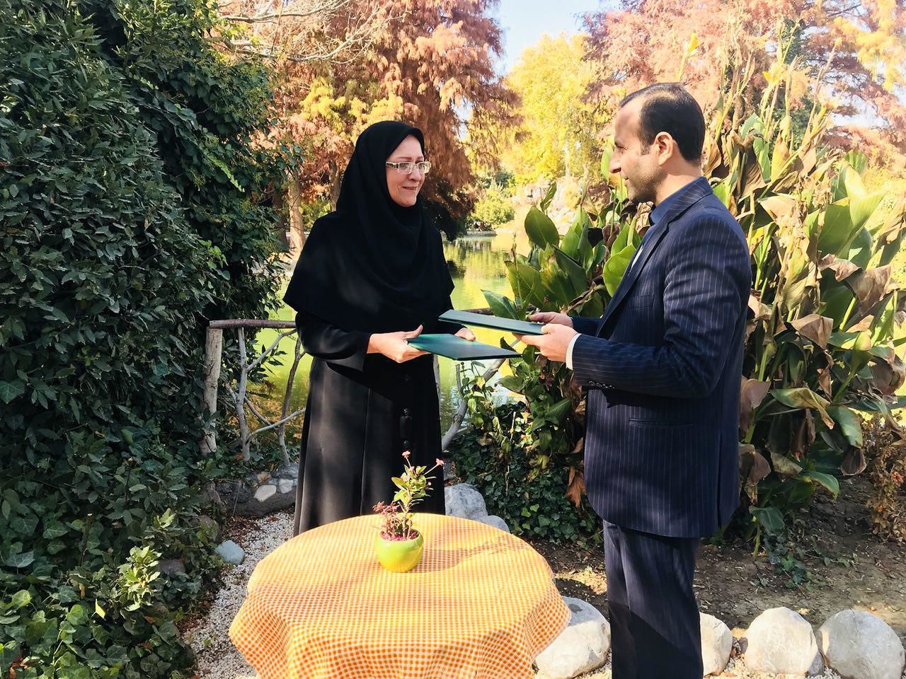 تفاهم نامه همکاری اداره کل آموزش فنی و حرفه ای و سازمان پارکها و فضای سبز شهرداری اصفهان منعقد شد