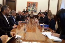 ظریف بر توسعه روابط با صربستان تاکید کرد