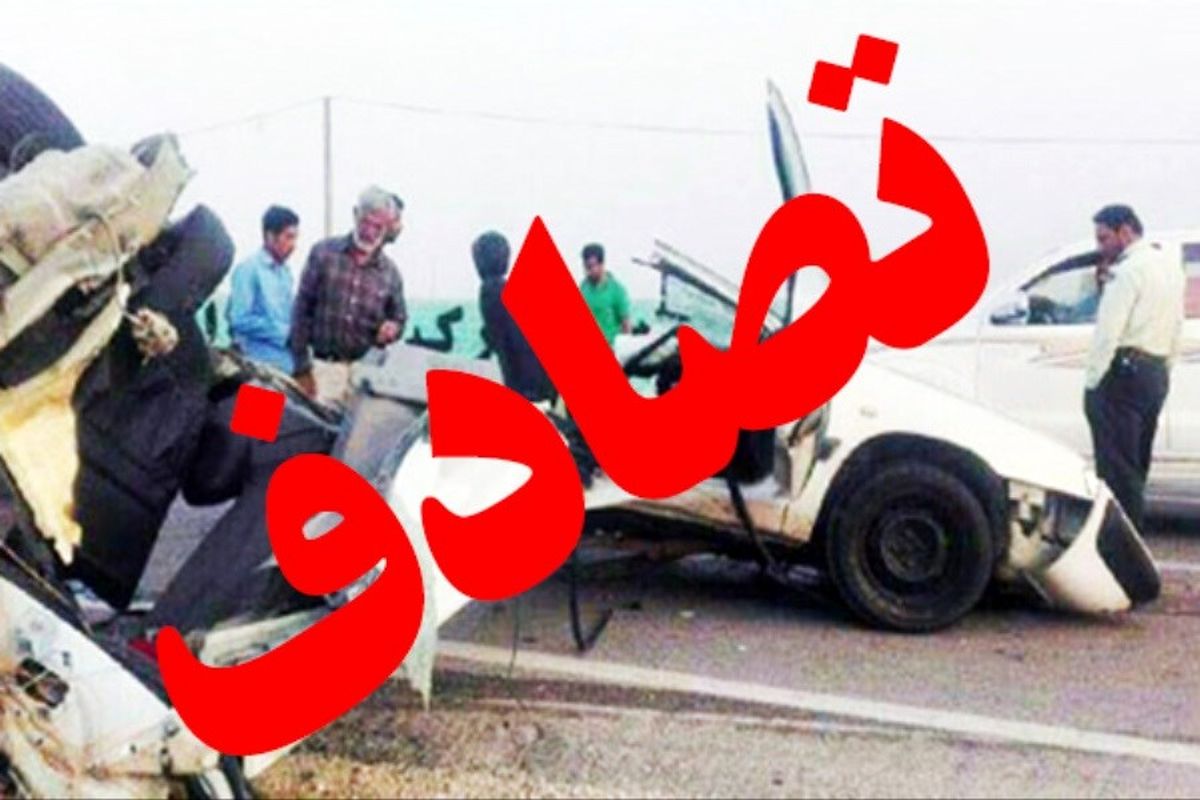 مصدومیت ۵ نفر در تصادف یک سواری پراید با خاور در شهرضا