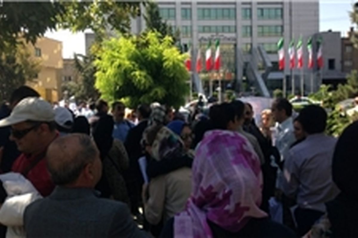 اعتراض تعدادی از داروسازان به راه‌اندازی داروخانه‌های گیاهی در خوزستان