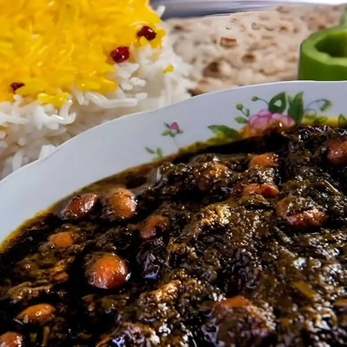 سیاه شدن قورمه سبزی با این ترفند ساده! / ترفندهای ساده برای رنگ بهتر قورمه سبزی