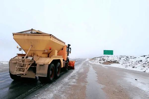 بارش برف و باران در جاده‌های ۹ استان کشور