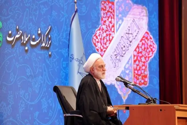 زن در مکتب اسلام ریحانه‌ای نیازمند صیانت است