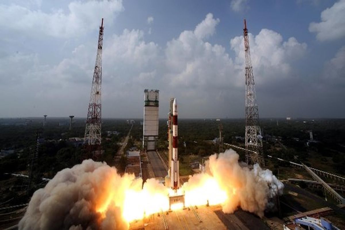 ارسال ماهواره مخابراتی هند با اولین موشک بومی