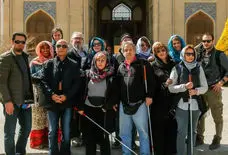 بازدید رایگان نابینایان در روز «عصای سفید»  از موزه‌ها جنجال آفرید/ وزارتخانه مجبور به صدور بیانیه شد