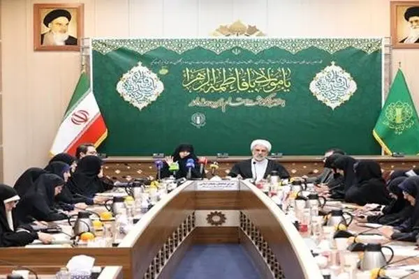 برنامه های هفته بزرگداشت مقام زن و روز مادر برگزار شد