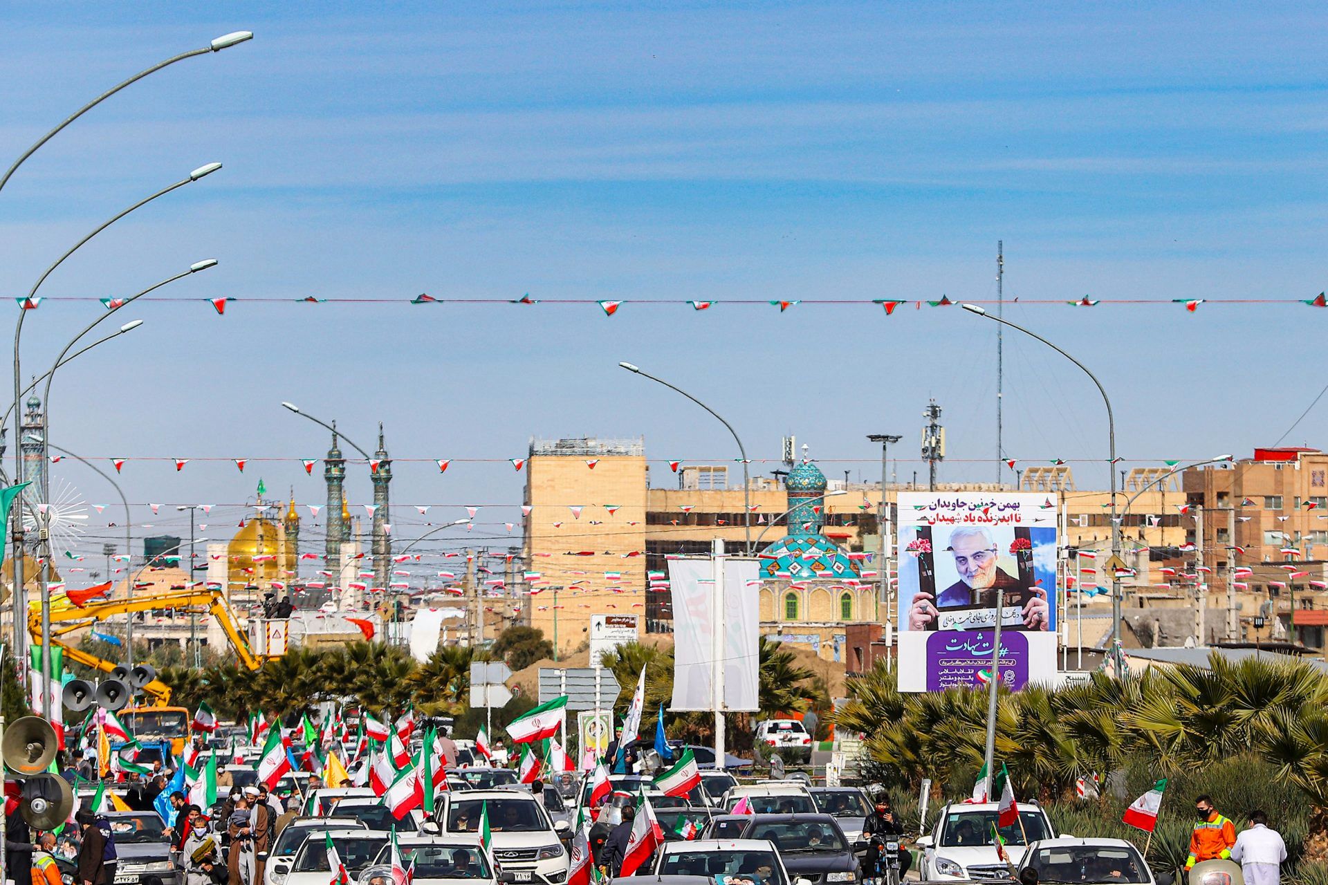 شهردار قم از حضور حماسی مردم در راهپیمایی خودرویی ۲۲ بهمن قدردانی کرد