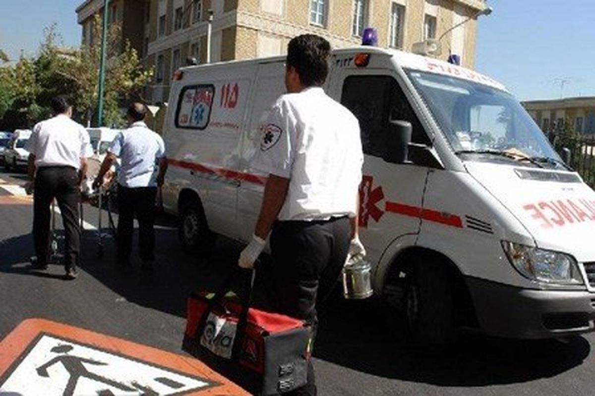 50 نفر از کادر پزشکی اصفهان به مناطق زلزله زده کرمانشاه اعزام شدند