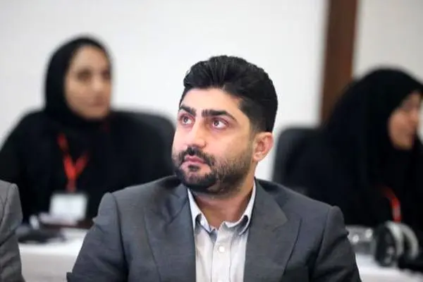 آریا گندمکار طهرانی با اکثریت آرا نماینده تشکل‌های مردم‌نهاد شهرستان بندرعباس شد