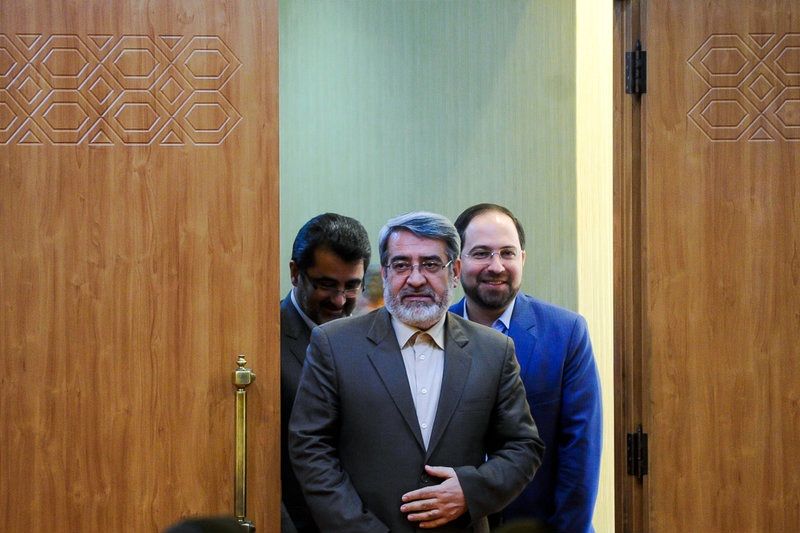 وزیر کشور کارخانه صنعتی مارال را در استان گلستان افتتاح کرد