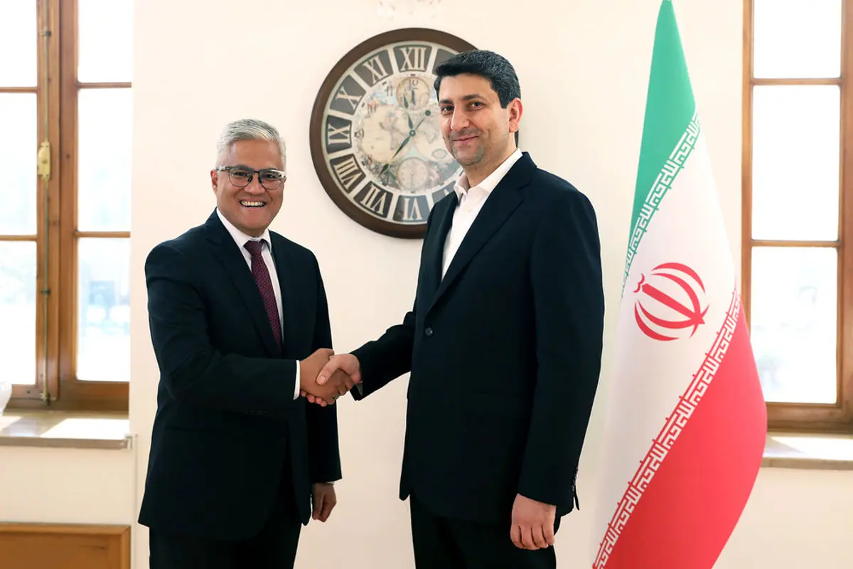 وزیر ارتباطات