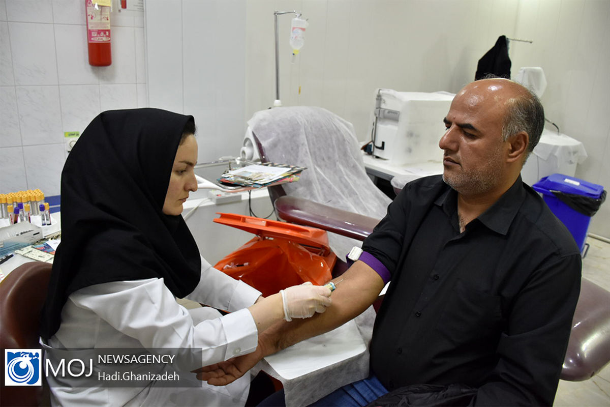  بیش از 2 هزار نفر  در تاسوعا و عاشورای حسینی  به پایگاه های اهدای خون  مراجعه کردند