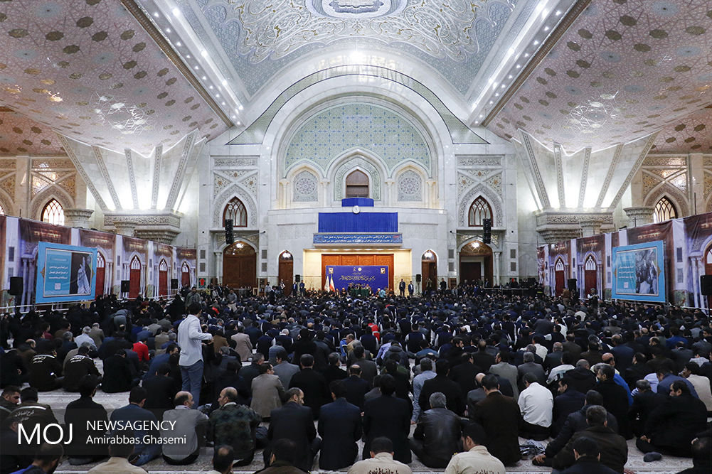 تجدید میثاق شهردار و پرسنل شهرداری تهران با آرمان های بنیانگذار انقلاب اسلامی
