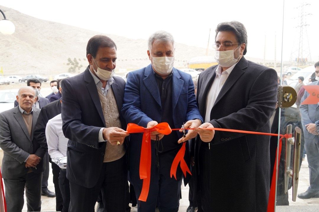دفتر نمایندگی جدید اتاق بازرگانی اصفهان در شهرستان‌های نجف آباد و تیران و کرون افتتاح شد