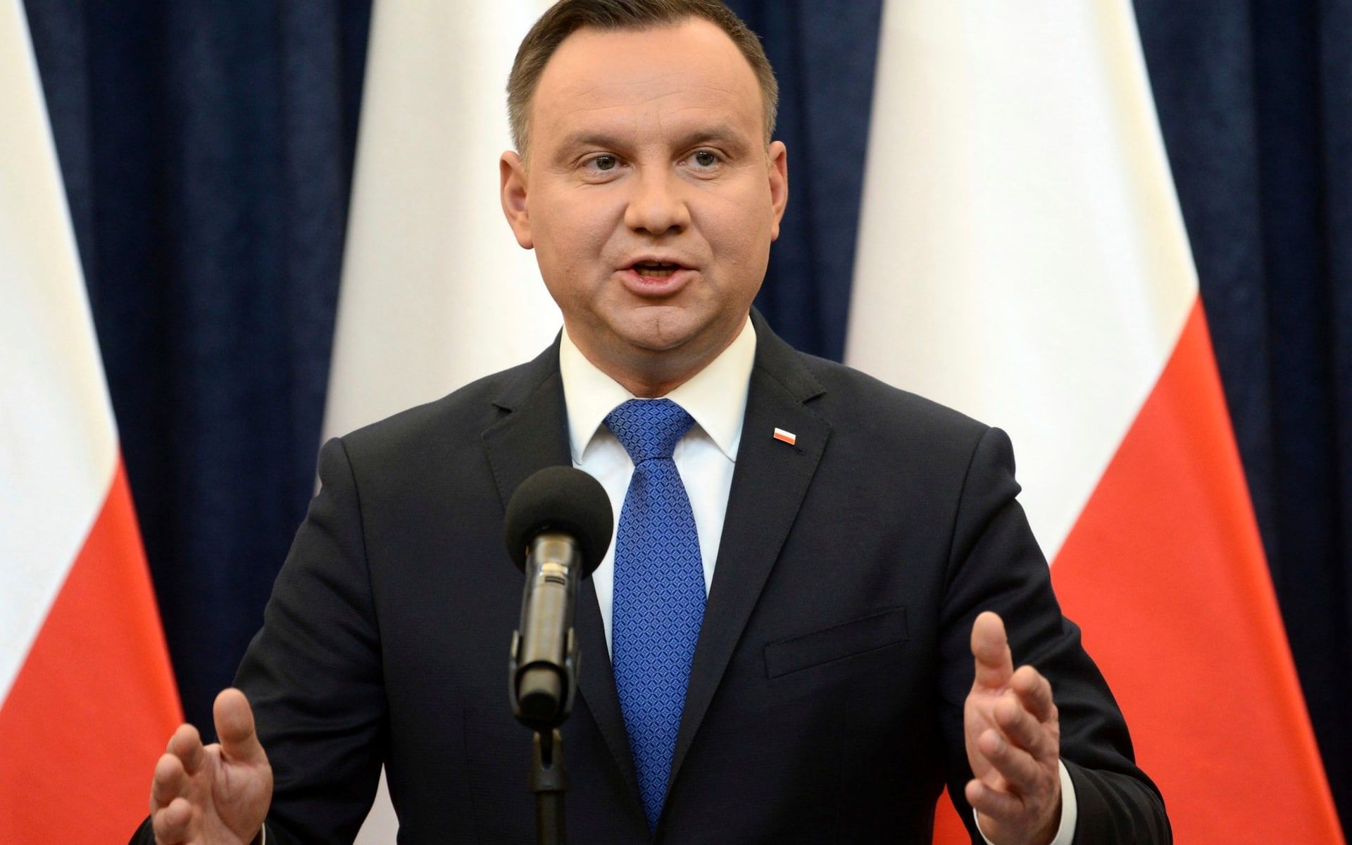 رئیس جمهور لهستان قانون ضد هولوکاست را تأیید کرد