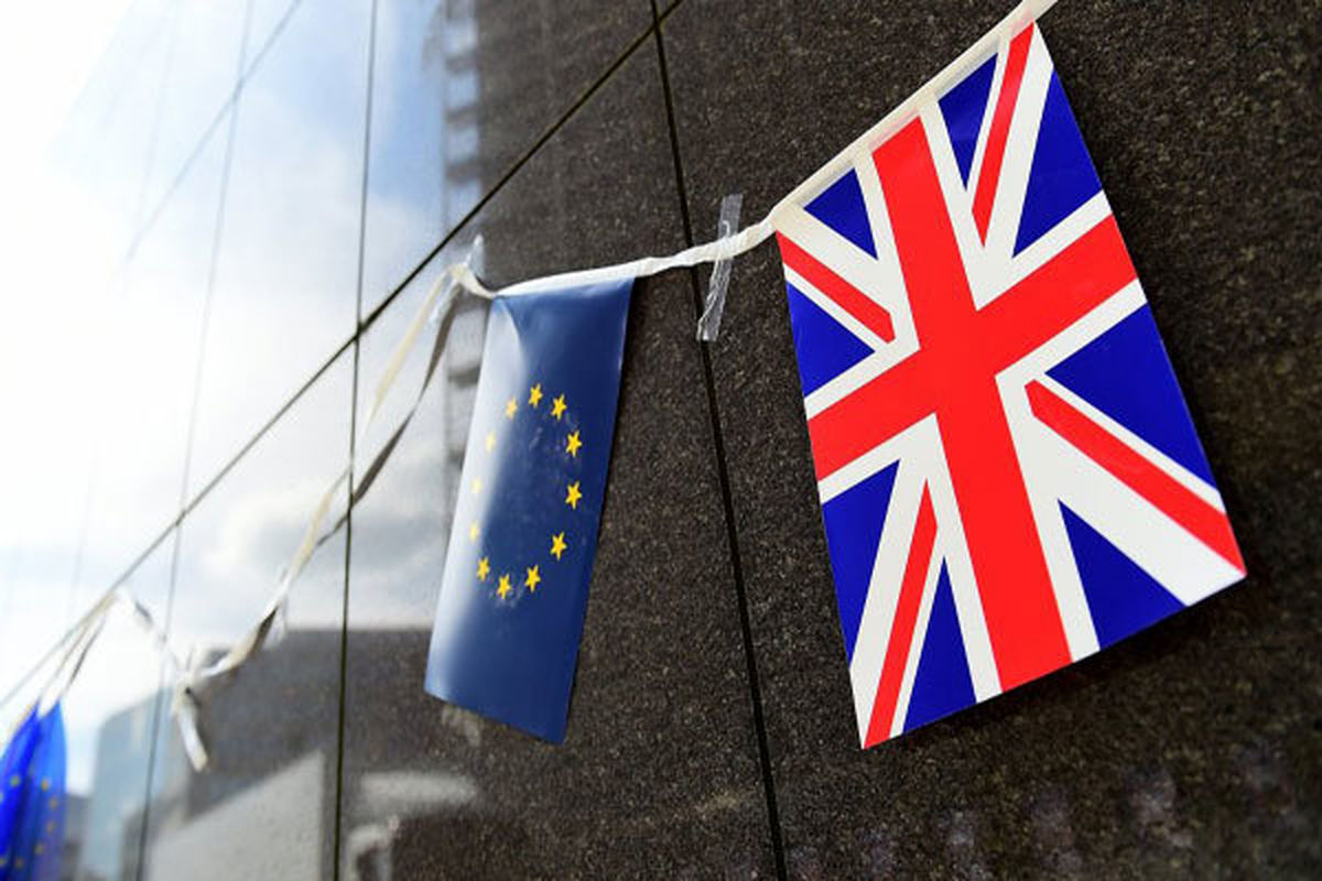 خروج بریتانیا از اتحادیه اروپا به خاطر یک مشت دلار