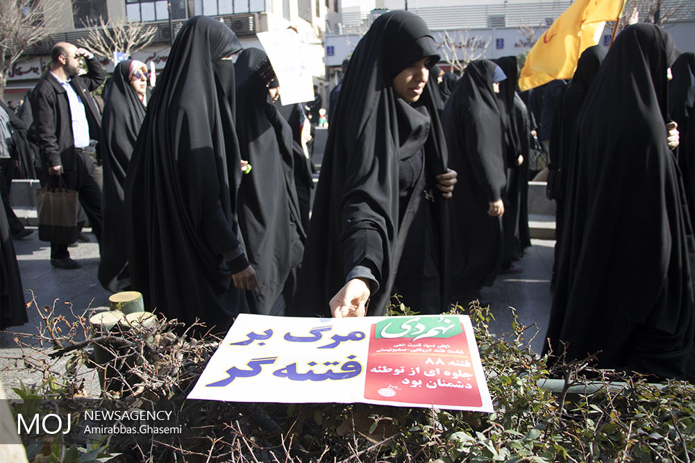 فتنه های دشمنان علیه ملت ایران هرگز به پایان نمی رسد