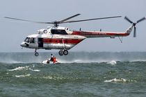 امدادگران ۴۴ نفر را از غرق شدگی در دریای خزر نجات دادند