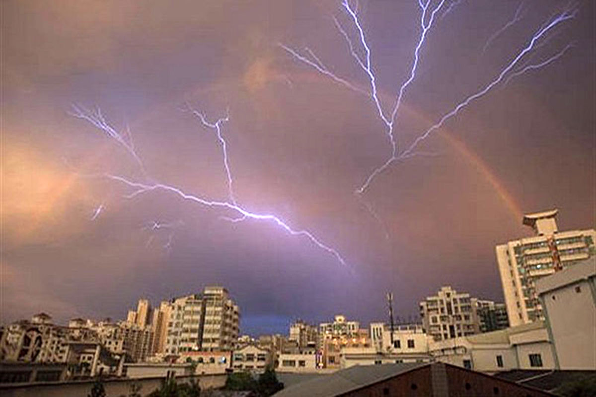 رگبار پراکنده و وزش باد شدید موقتی در برخی مناطق کشور