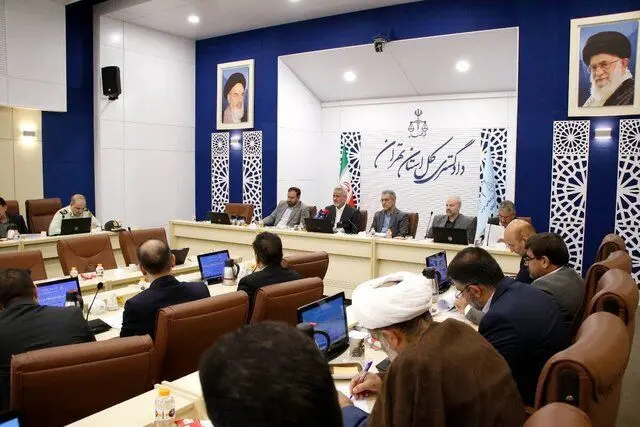 تاکید رئیس کل دادگستری تهران بر اجرای دستورالعمل نظارت الکترونیکی