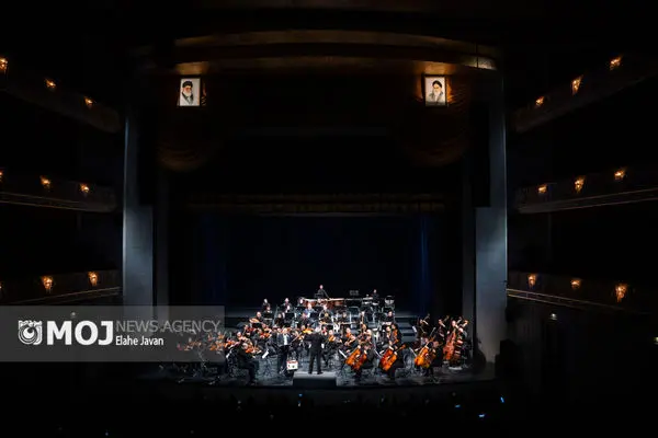 کنسرت «ماهان» در تالار رودکی برگزار شد