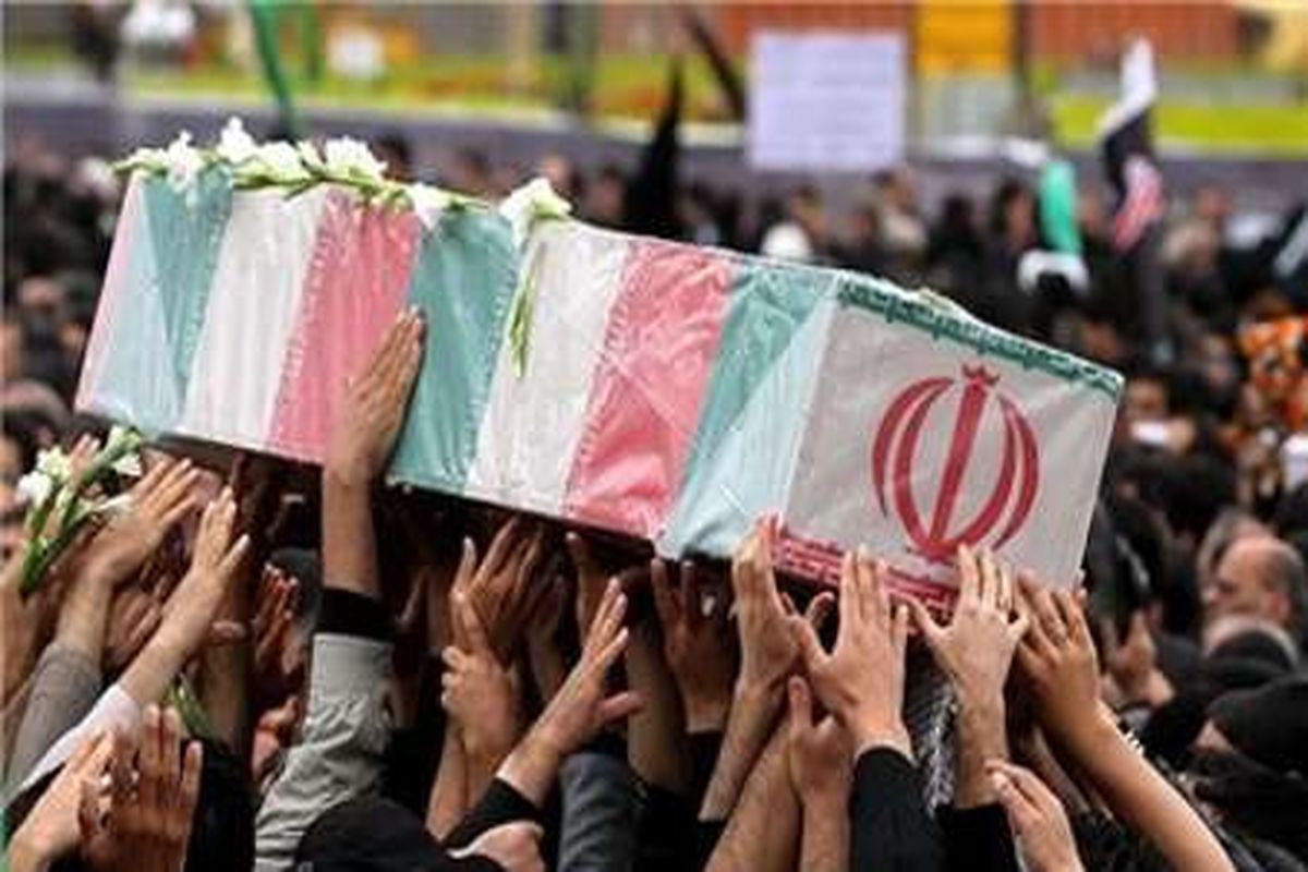 تشییع پیکر 15 شهید تازه تفحص شده در مازندران