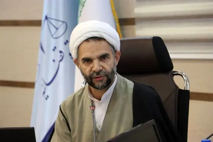  قاچاقچیان سوخت باید بدانند که تاوان اقدامات سوداگرانه آنها را مردم پرداخت می‌کنند