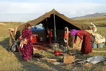 همۀ مادران روستاییِ دارای ۳ فرزند و بیشتر امسال رایگان بیمه می‌شوند