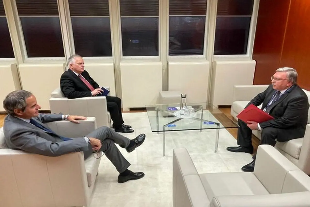 میخائیل اولیانوف