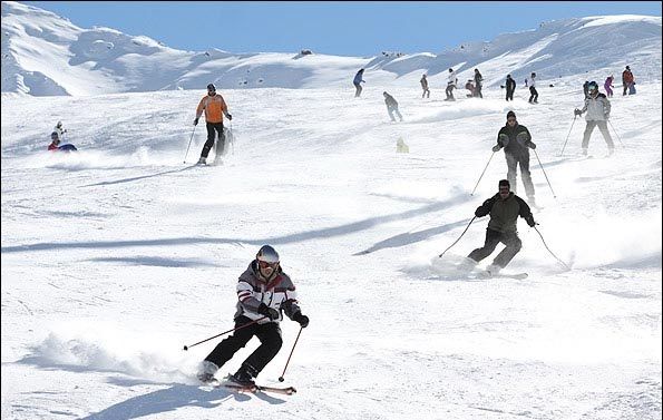 لغو رقابت های اسکی پیست دیزین