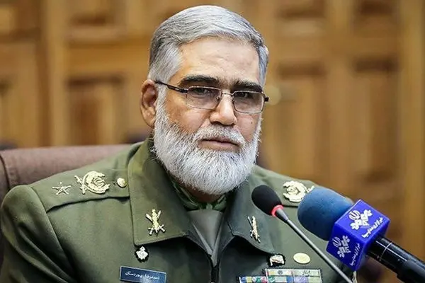 باید آگاهی عمومی در خصوص جنگ شناختی دشمن بالا برود