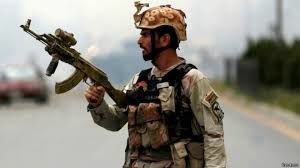نظامی ارتش افغانستان نیروهای خارجی را به رگبار بست