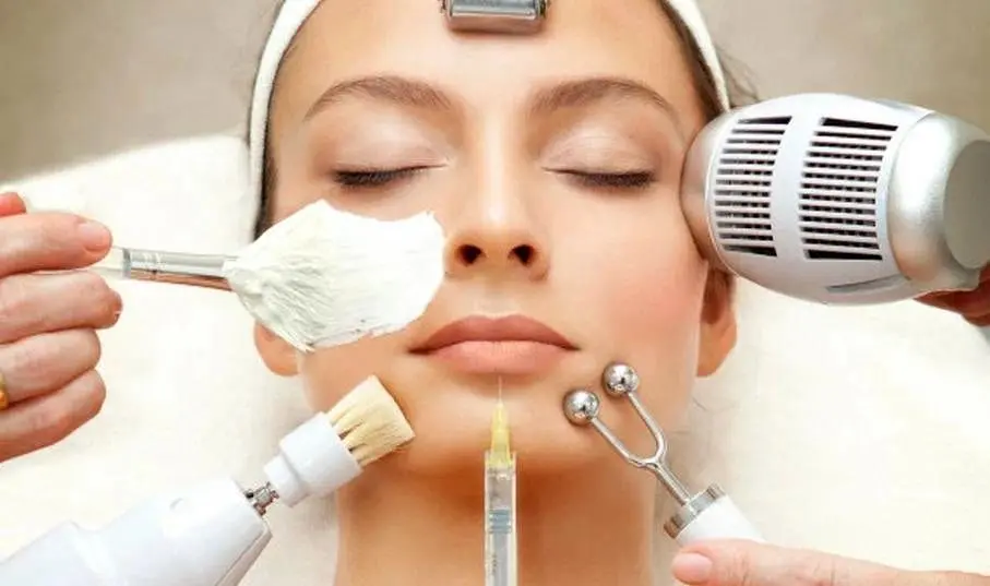 در کلینیک های زیبایی تهران چه خدماتی ارائه می شود؟