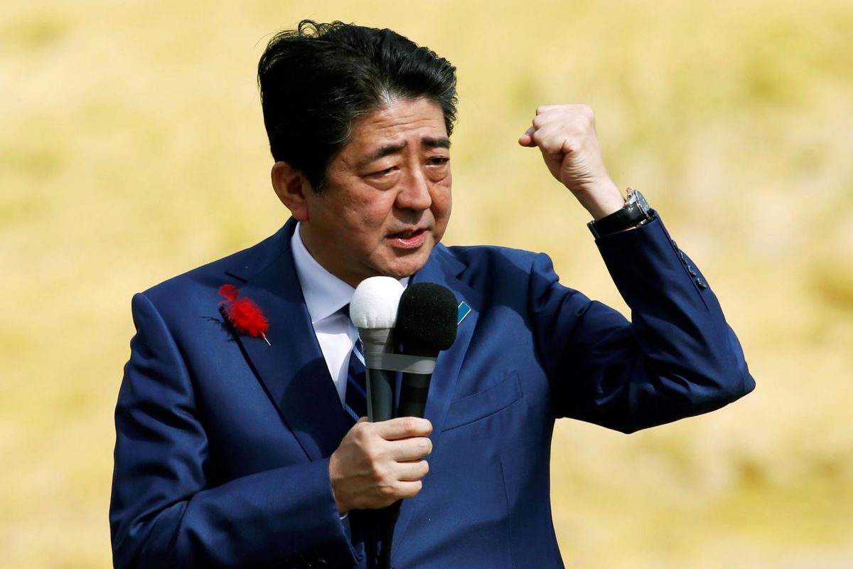 شینزو آبه با رای اکثریتی در پست نخست‌وزیری ابقا شد
