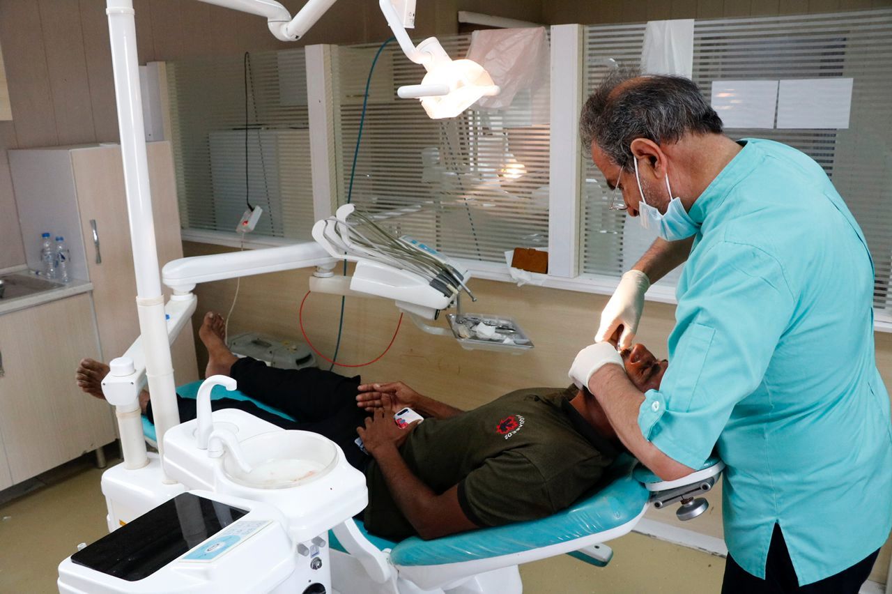 انحصار در خدمات پزشکی و دندانپزشکی عامل افزایش فشار بر مردم / 29 هزار دندانپزشک برای 80 میلیون ایرانی
