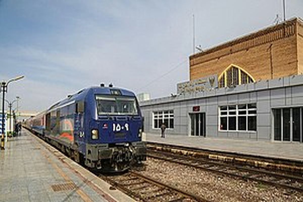 راه آهن جنوب توانایی راه‌اندازی "ریل‌باس" اهواز را دارد