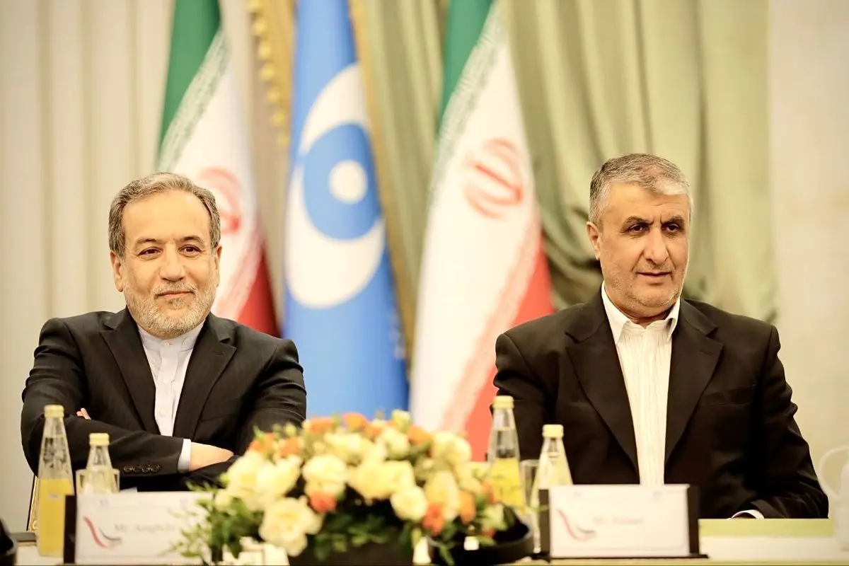 همچنان با تمام وجود از بنیانهای صنعت هستهای کشور پاسداری خواهیم کرد