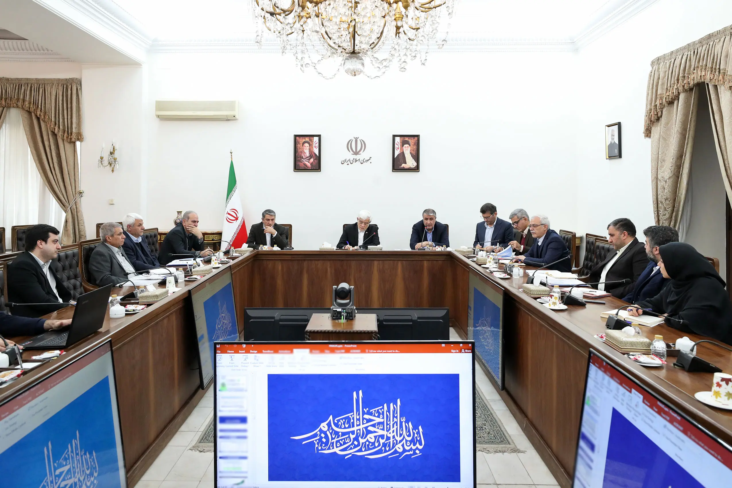 کاربردهای غیر صلح‌آمیز هسته‌ای در قاموس نظام جمهوری اسلامی ایران نیست