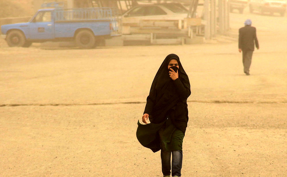 وقوع گرد و خاک و تندباد لحظه ای در خوزستان