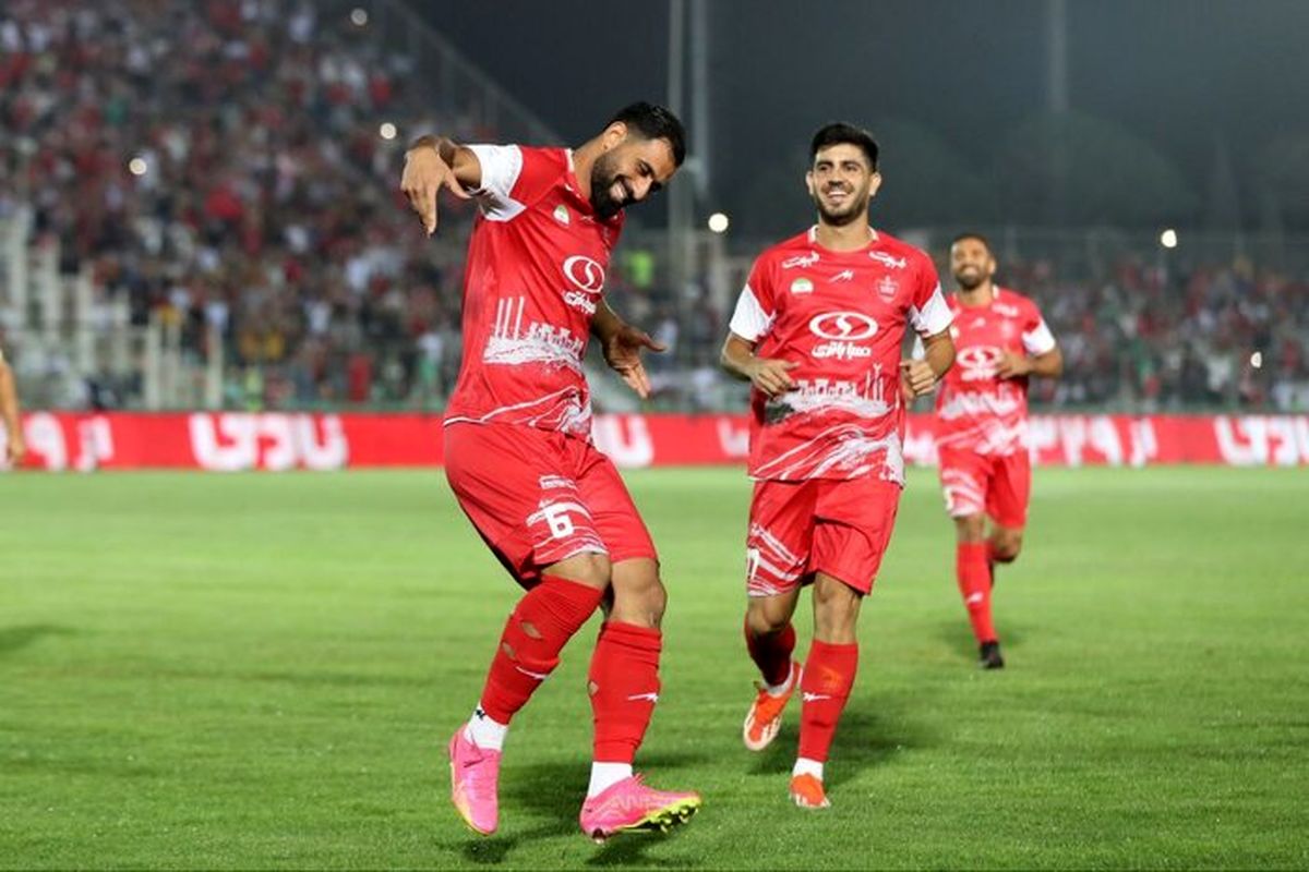 پرسپولیس با طلسم شکنی علیپور از اراک سربلند بیرون آمد