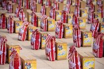 توزیع هزار بسته معیشتی کمیته امداد در رودان