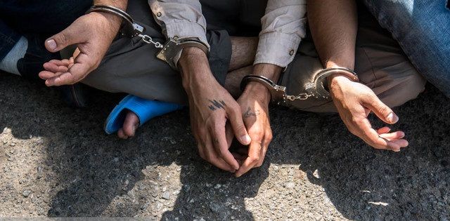 تعدادی ارازل و اوباش نوپدید حین درگیری با سلاح سرد دستگیر شدند