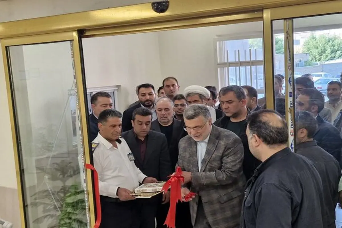 مرکز جامع سلامت بستانآباد با حضور وزیر بهداشت افتتاح شد