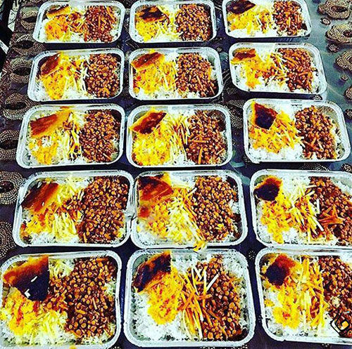 60 هزار پرس غذای نذری طرح اطعام حسینی در آمل توزیع شد